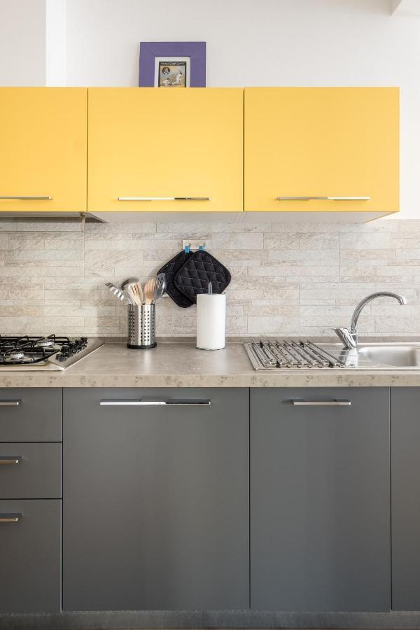 Canonica Suites Bologna Bagian luar foto