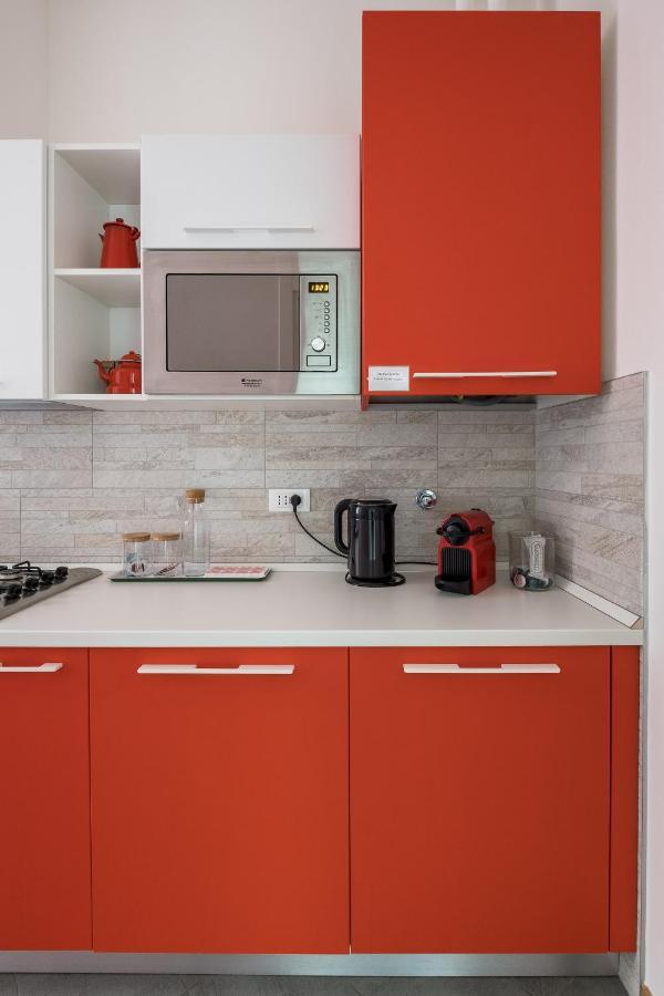 Canonica Suites Bologna Bagian luar foto
