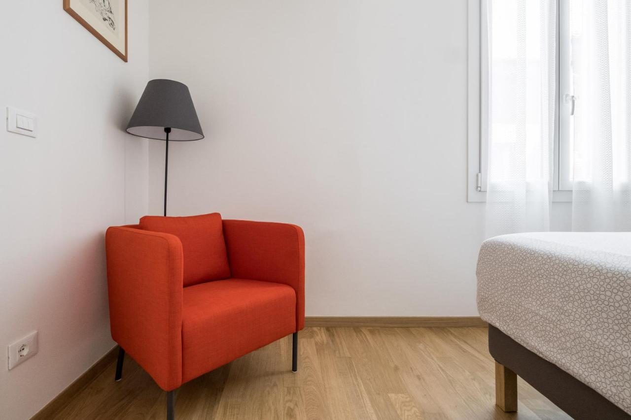 Canonica Suites Bologna Bagian luar foto