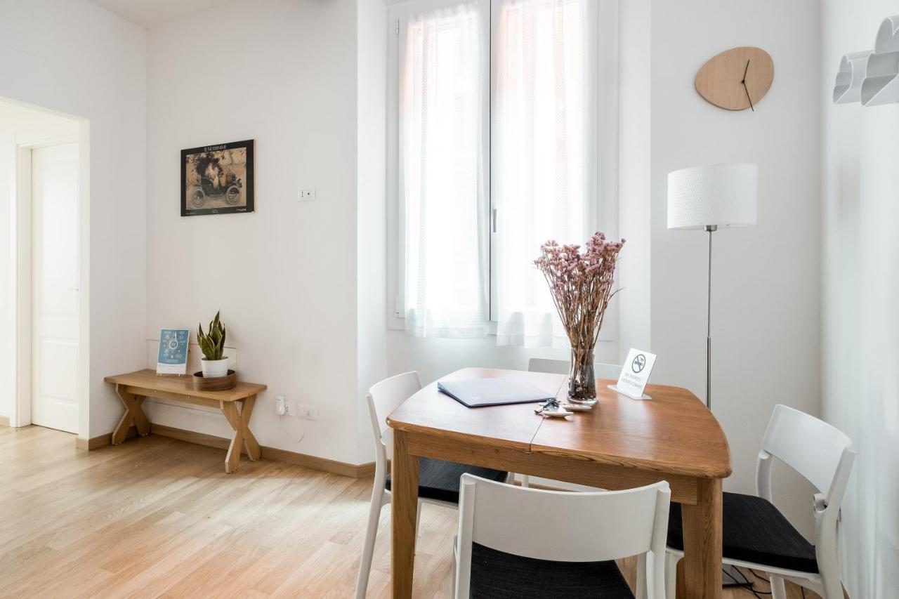 Canonica Suites Bologna Bagian luar foto